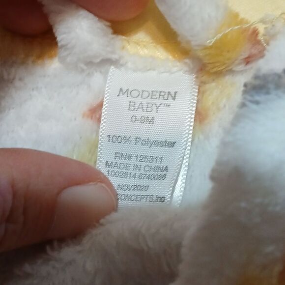 Bundle Of 2 Baby Bath Robes 0-9Months - Picture 7 of 12